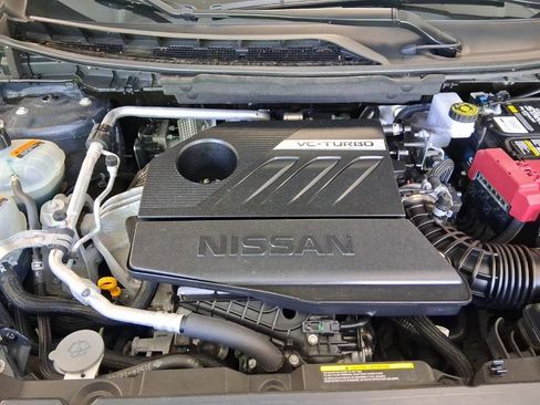 Used 2023 Nissan Rogue S AWD/4WD image 23