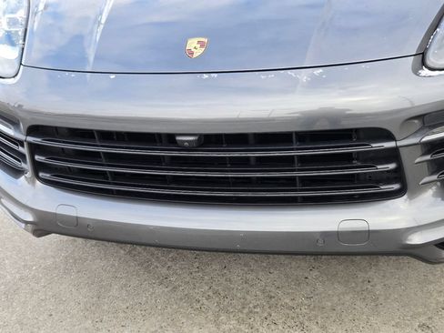 Used 2019 Porsche Cayenne AWD/4WD image 37