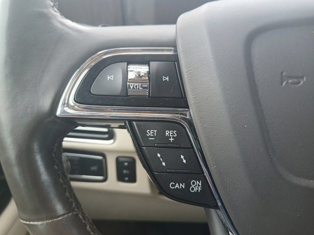 Used 2019 Lincoln Navigator L Reserve w/ Cargo Package AWD/4WD image 26