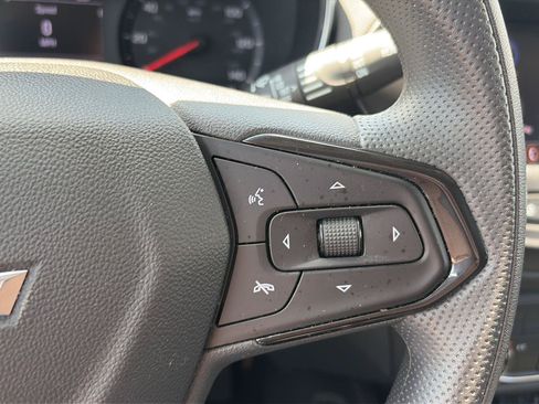 Used 2023 Chevrolet TrailBlazer LT FWD image 27