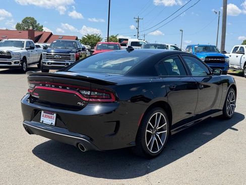 Used 2021 Dodge Charger R/T w/ Plus Group RWD image 4