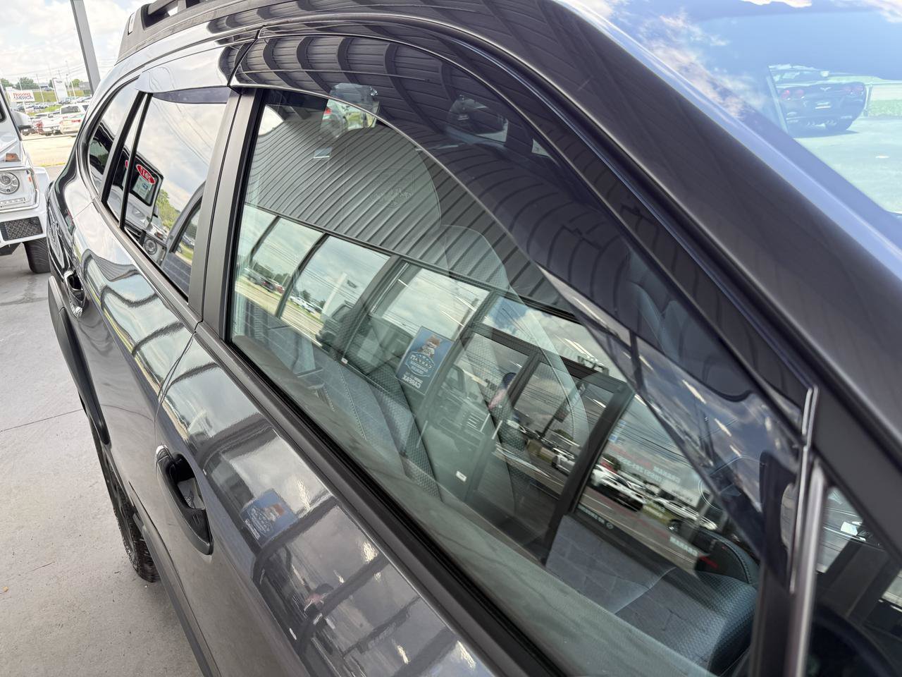 Used 2025 Subaru Outback Wilderness AWD/4WD image 5