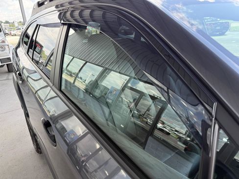 Used 2025 Subaru Outback Wilderness AWD/4WD image 5