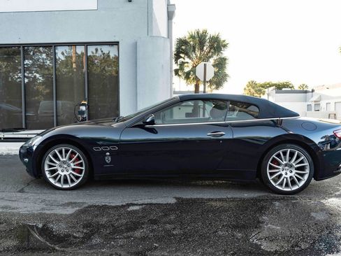 Used 2011 Maserati GranTurismo Convertible image 6
