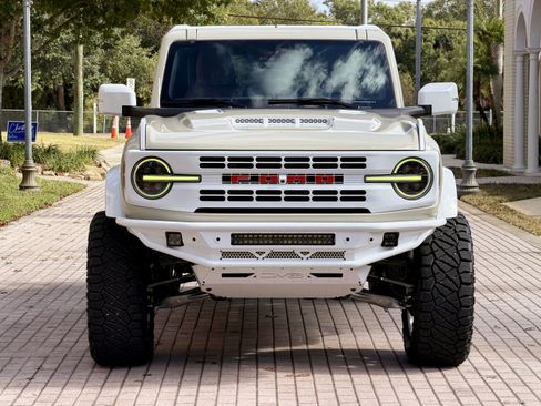 Used 2025 Ford Bronco Outer Banks AWD/4WD image 4