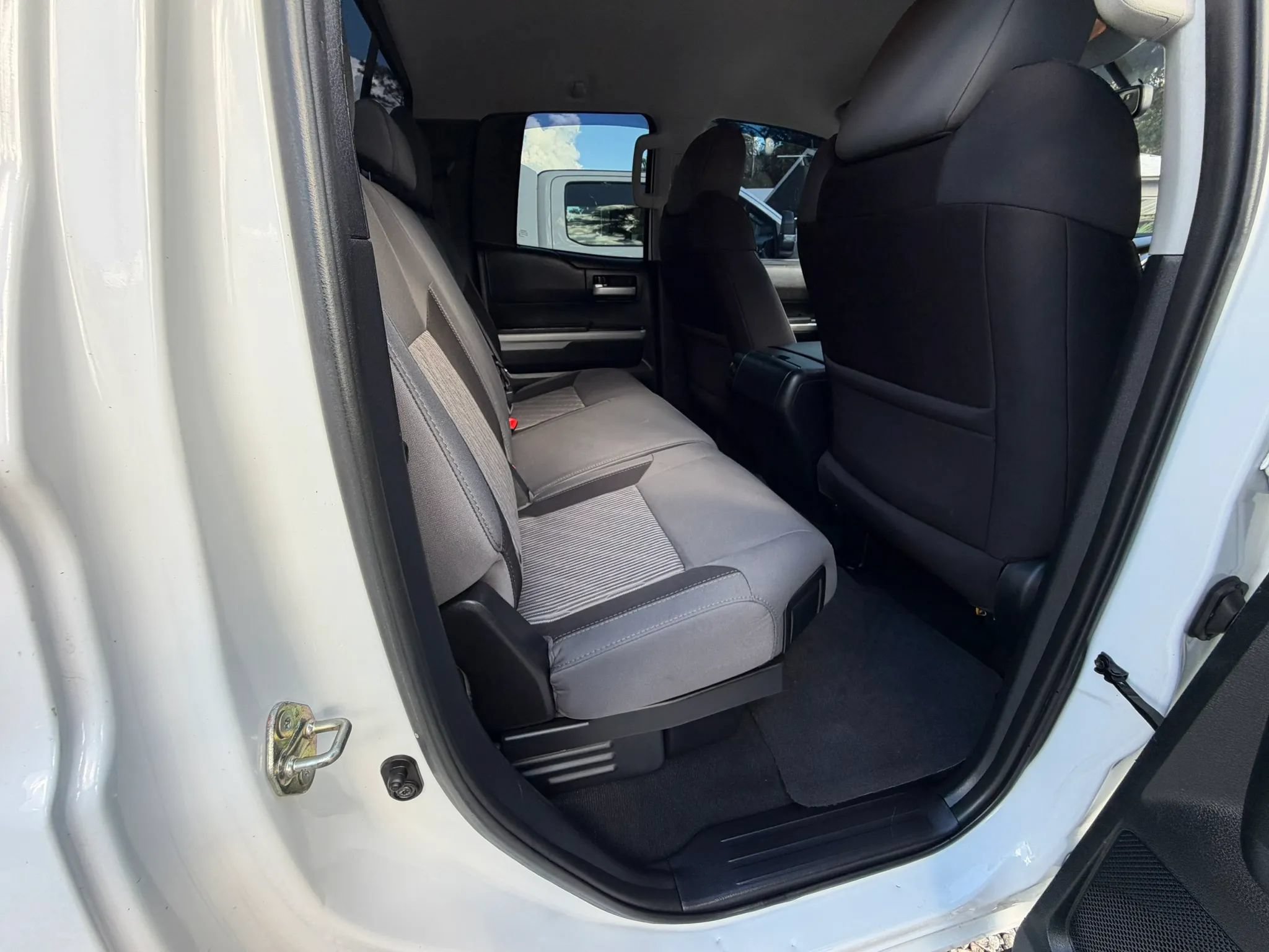Used 2016 Toyota Tundra SR5 w/ TRD Off Road Package RWD image 26