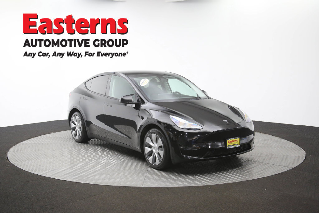 Used 2023 Tesla Model Y Long Range AWD/4WD image 45