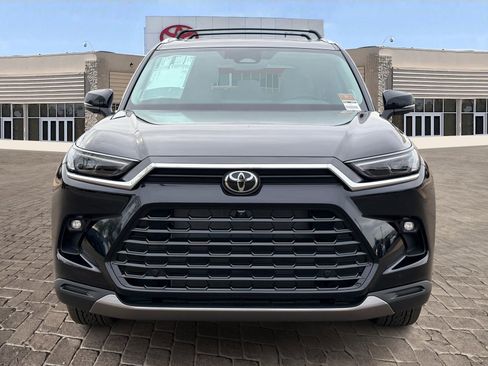 New 2026 Toyota Grand Highlander Limited image 9