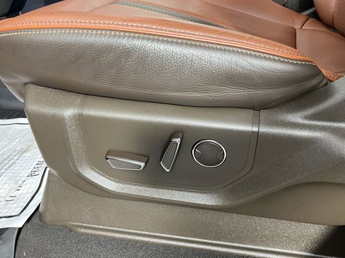 Used 2022 Ford F450 King Ranch w/ King Ranch Ultimate Package image 15