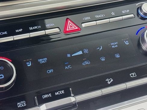 New 2026 Hyundai Santa Fe SEL FWD image 20