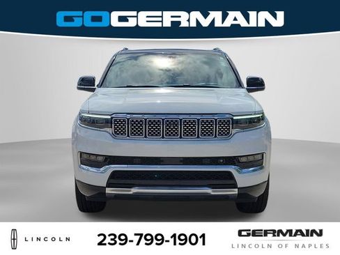 Used 2024 Jeep Grand Wagoneer L Series III AWD/4WD image 3