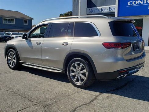 Used 2021 Mercedes-Benz GLS 450 4MATIC image 9