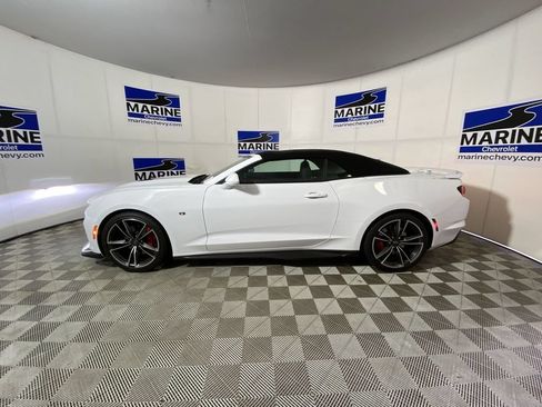 Used 2023 Chevrolet Camaro SS RWD image 13