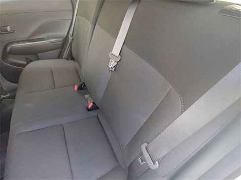 New 2026 Hyundai Kona SE image 28