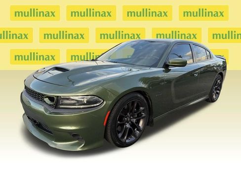 Used 2020 Dodge Charger Scat Pack w/ Plus Group RWD image 5