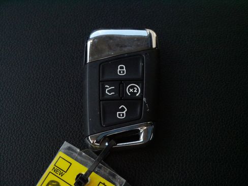 Certified 2023 Volkswagen Atlas SE w/ Panoramic Sunroof Package image 29