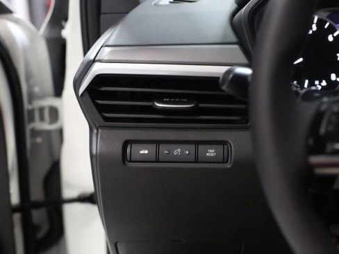 New 2025 Nissan Altima 2.5 SR w/ SR Premium Package image 10