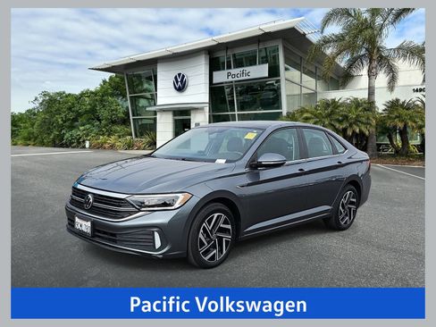 Used 2022 Volkswagen Jetta SEL FWD image 1