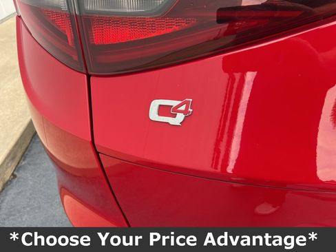 Used 2022 Alfa Romeo Stelvio Veloce image 6