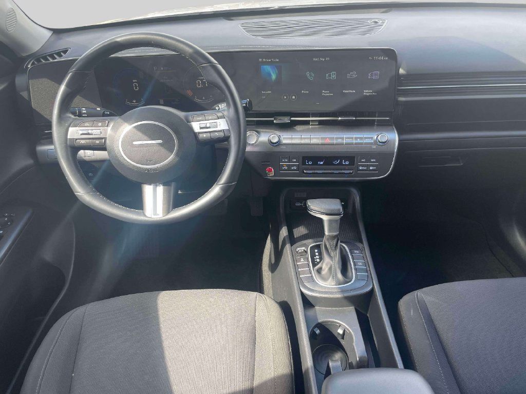 Used 2024 Hyundai Kona SEL AWD/4WD image 13