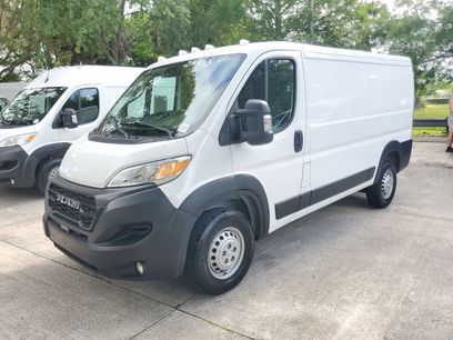 Used 2025 RAM ProMaster 2500 w/ Convenience Group