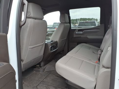 Used 2024 GMC Sierra 1500 SLT w/ SLT Premium Plus Package image 24