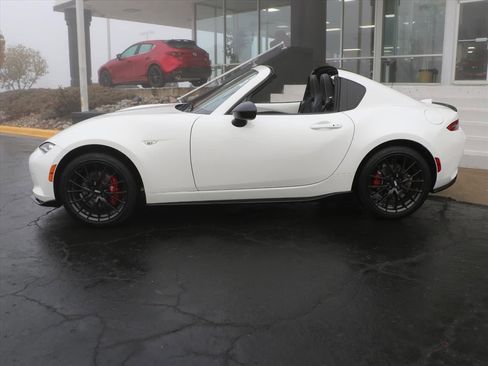 Certified 2024 MAZDA MX-5 Miata RF Club w/ Weather Package image 2