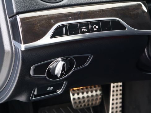 Used 2016 Mercedes-Benz S 550 S 550 image 25