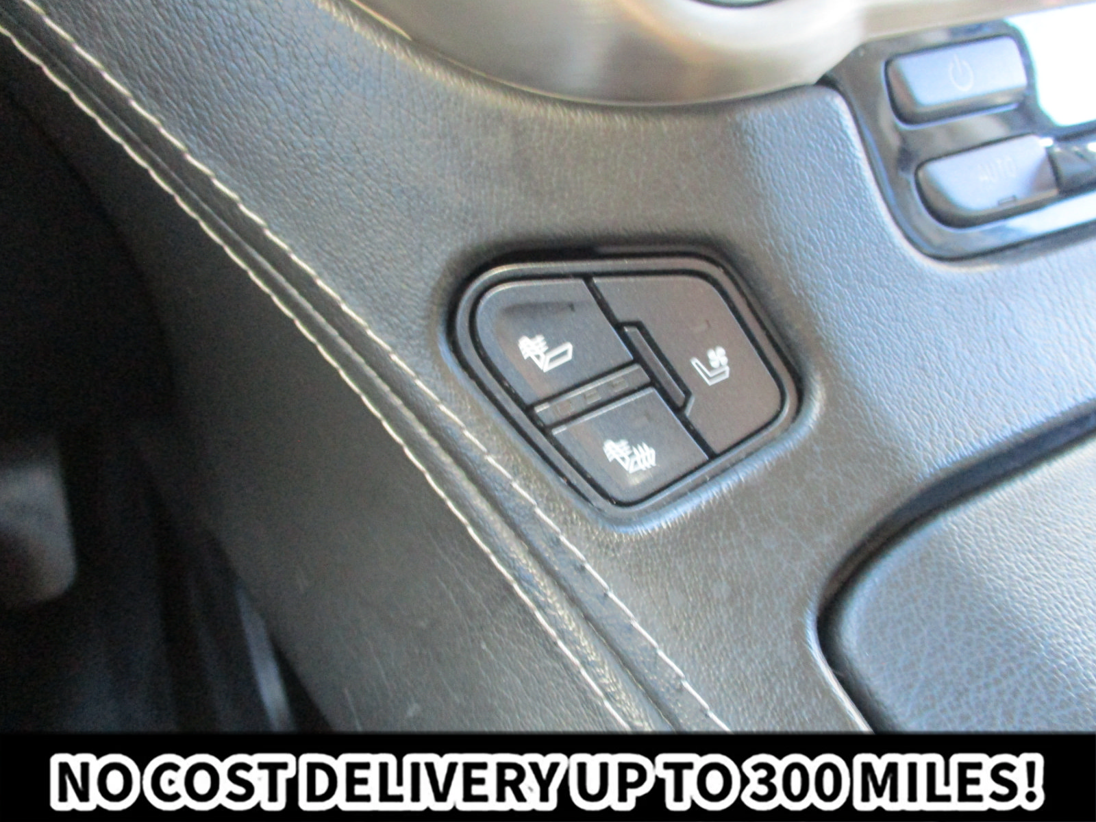 Used 2017 GMC Yukon Denali AWD/4WD image 30