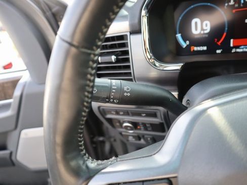 Used 2023 Ford F150 Lariat w/ Trailer Tow Package image 35