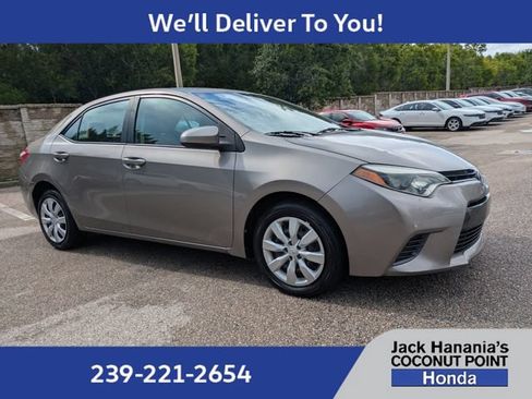 Used 2015 Toyota Corolla LE FWD image 1