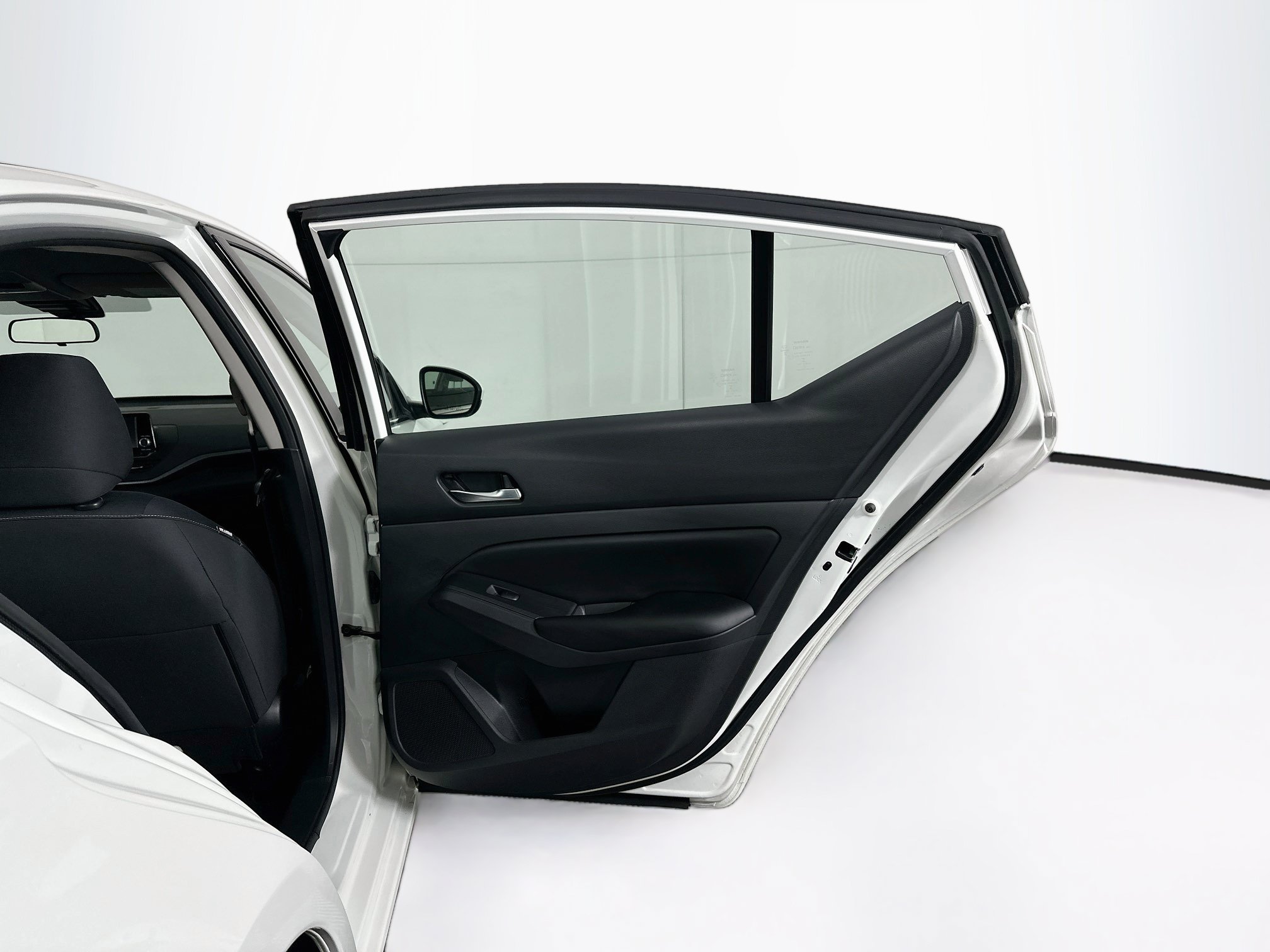 Used 2022 Nissan Altima 2.5 S FWD image 29