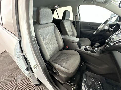 Used 2023 Chevrolet Equinox LT FWD image 28