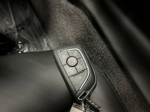 Used 2024 Chevrolet Corvette Z06 w/ Stealth Interior Trim Package image 32