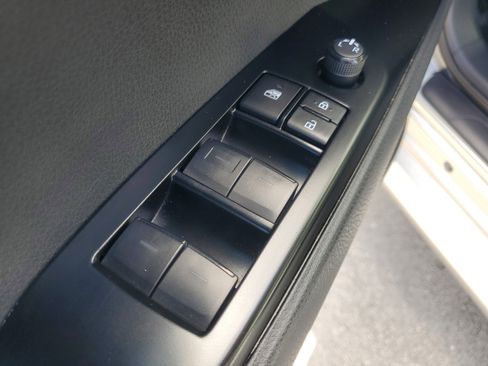 Used 2025 Toyota Camry LE image 19