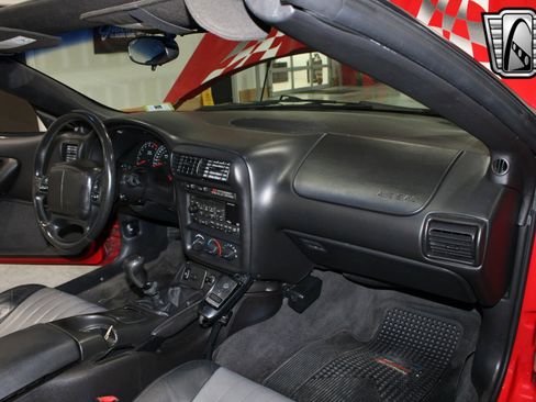 Used 2002 Chevrolet Camaro Z28 w/ SS Performance/Appearance Pkg image 24