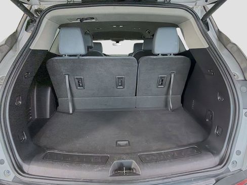 Used 2020 Buick Enclave Essence w/ Sport Touring Edition image 26