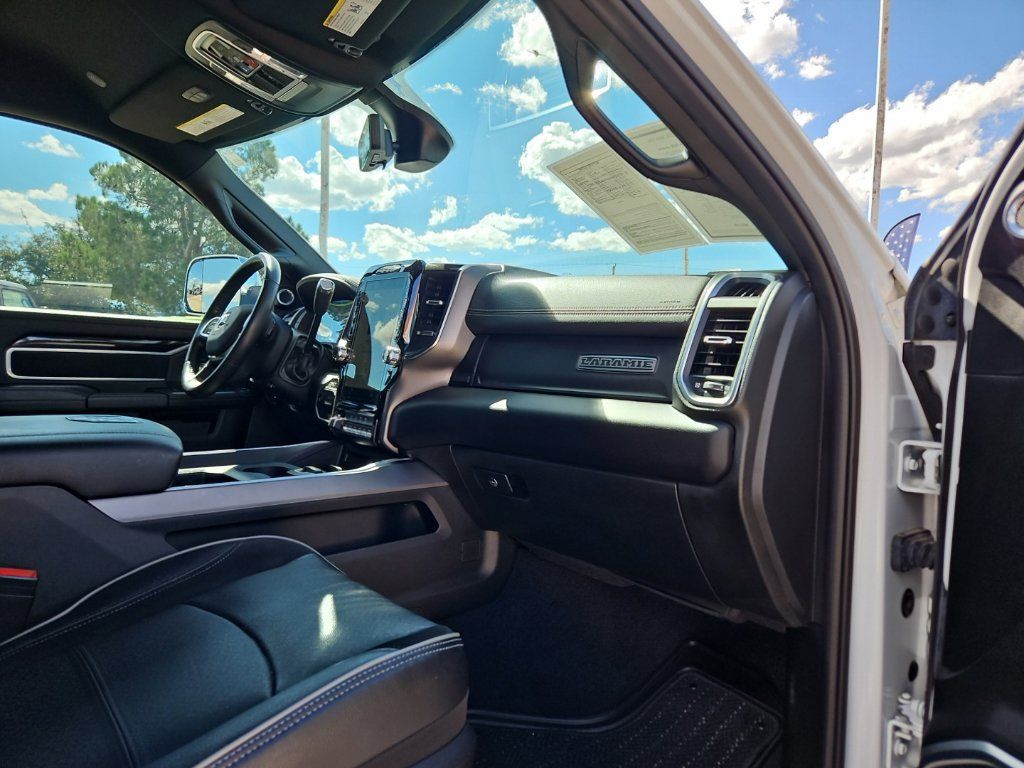 Used 2022 RAM 3500 Laramie AWD/4WD image 21
