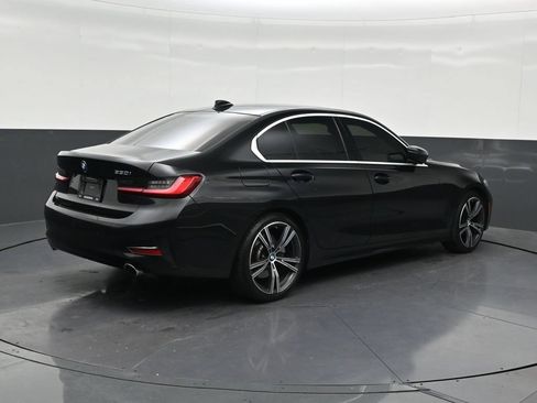 Used 2021 BMW 330i Sedan w/ Premium Package RWD image 5