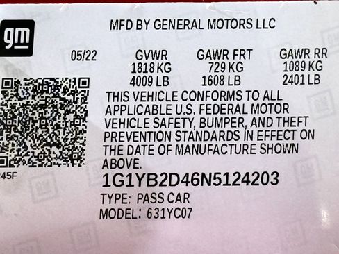 Used 2022 Chevrolet Corvette Stingray w/ Body-Color Dual Roof Package image 47