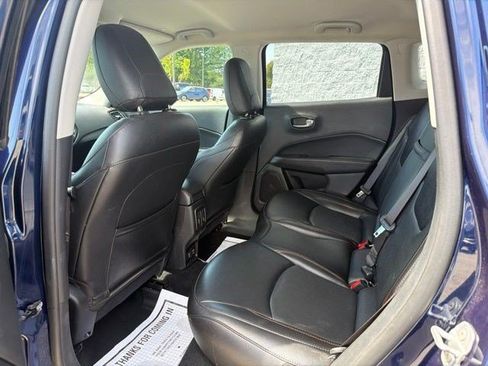 Used 2019 Jeep Compass Limited AWD/4WD image 15