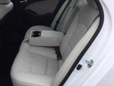 Used 2015 Kia Optima SX image 18