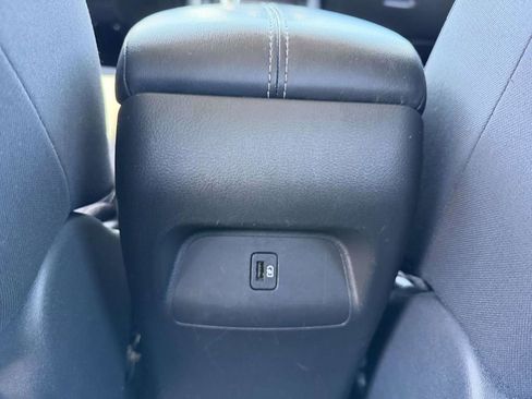 Used 2021 Nissan Sentra SV FWD image 25