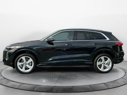 New 2025 Audi Q5 Premium Plus w/ Premium Plus image 4