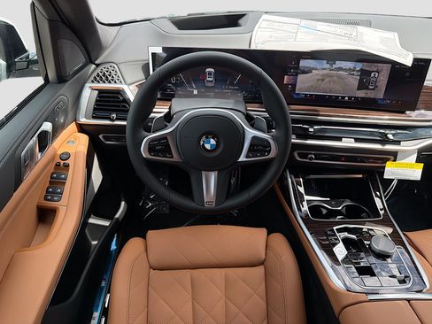 New 2027 BMW X7 xDrive40i w/ M Sport Package AWD/4WD image 17