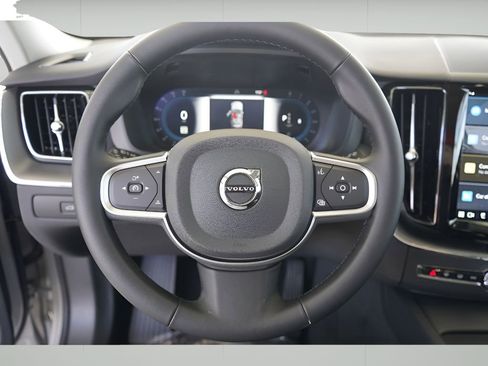 New 2025 Volvo XC60 B5 Core w/ Climate Package image 7