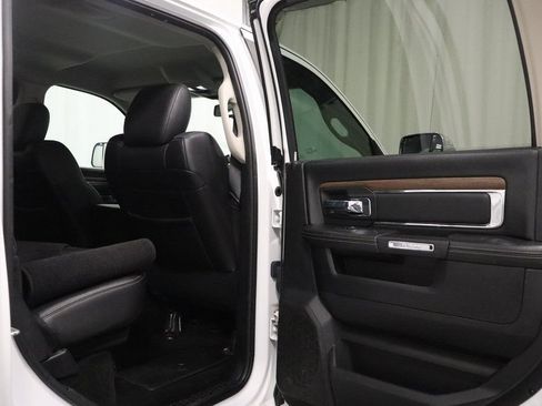 Used 2016 RAM 2500 Laramie AWD/4WD image 16