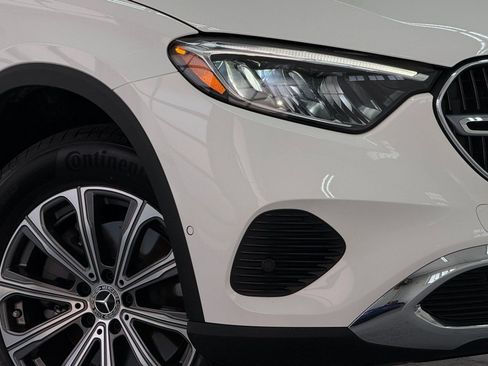 Certified 2024 Mercedes-Benz GLC 300 image 10