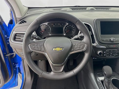 Used 2024 Chevrolet Equinox LT image 12