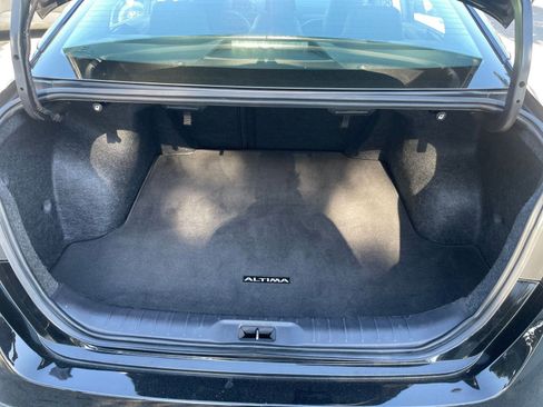 Used 2025 Nissan Altima 2.5 SR image 28